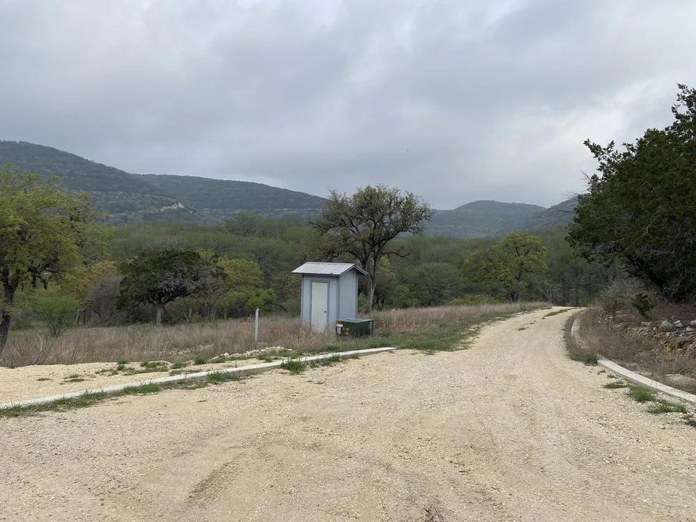 Frio Cañon – Riverfront Hill Country Living Image